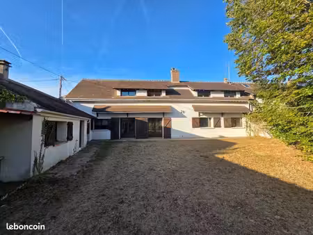 maison 5 pièces 185 m²