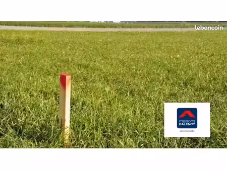 terrain 709 m² le bocasse