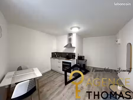studio 1 pièce 18 m²