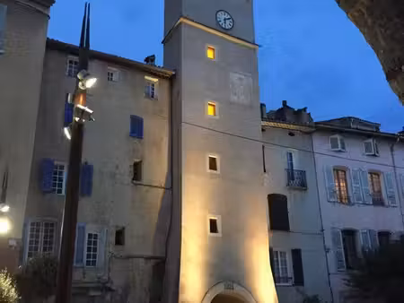 a louer a l’année studio cotignac