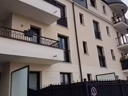 gournay sur marne à louer studio 26 m2 meublé