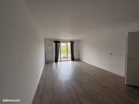 appartement 3 pièces 64 m²