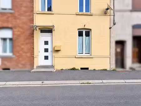 maison entièrement rénovée  3 chambres avec jardin à jeumont