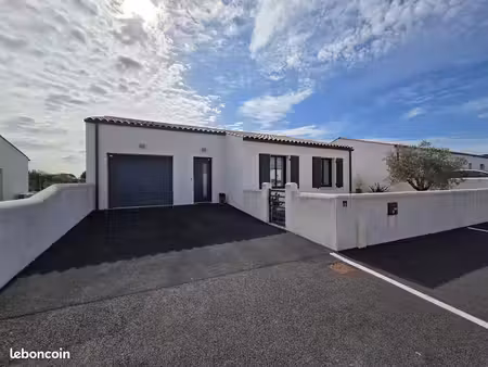 maison neuve 4 pièces bord de mer