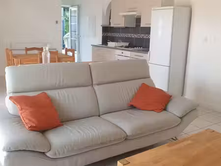 loue maisonnette meublée t3 de 63m2