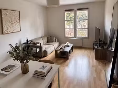 appartement f2 hyper centre / parking