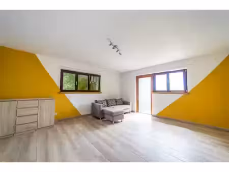 bungalow à louer à lavaux 30a trois-ponts (vbe76279)