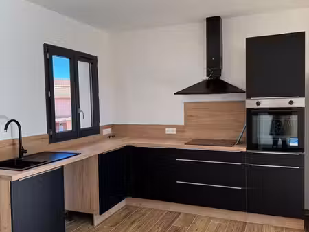 loue appartement t3 aléria centre