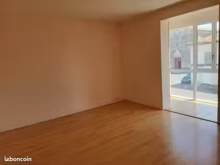 appartement 4 pièces 76 m²