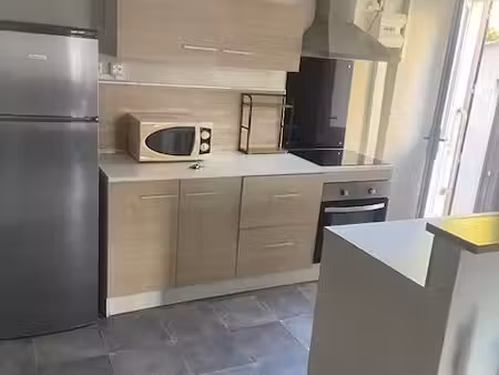 appartement à louer 65 m²  2 chambres  proche centre-ville et hôpital