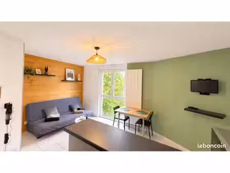 studio meublé