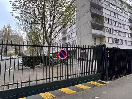 garage/box 12 m² villeurbanne