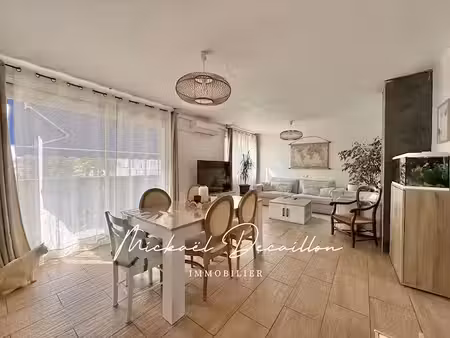 vente appartement 3 pièces 73 m² à nimes (30000)  163 000 €