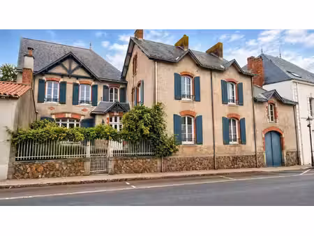 t2 duplex 48 m² (53 m² au sol) avec parking – centre aizenay
