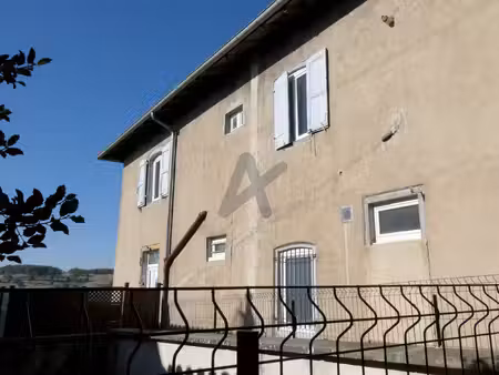 bel appartement lumineux dans immeuble de caractère proche t