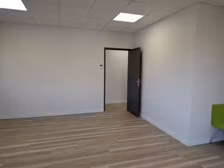 bureau prestigieux de 50 m2 en location - poisy  france
