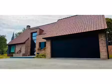 maison contemporaine avec jardin et terrasse morbecque (59)