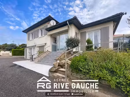maison 7 pièces  143 m2 habitables  saint-maurice-l'exil (38