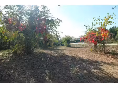 terrain constructible de 1475m2