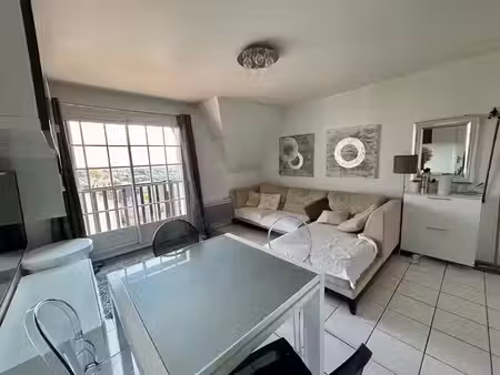 location meublée appartement 3 pièces 34.65 m² à trouville-sur-mer (14360)  730 €