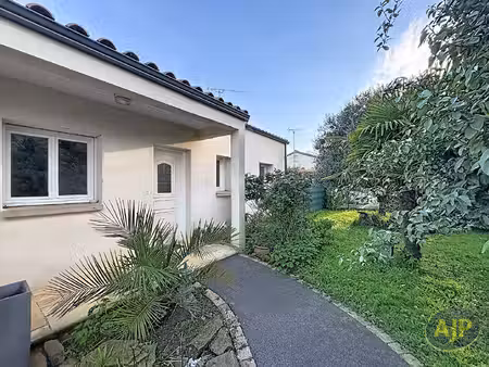 corpe - maison de plain-pied - au calme - piscine