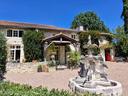maison à vendre à feuillade (16380) - charente