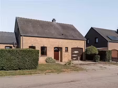 maison 3 ch. habay  121m²  jardin 797m²