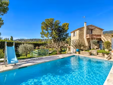 fayence – authentique bastide provençale avec piscine