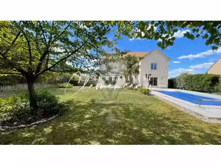 maison de standing - 316 m² habitables + sous sol total - terrain 1127 m² - piscine - vill