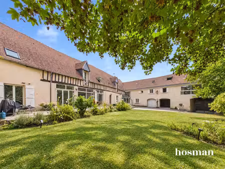 maison 8 pièces de 298 m² - double garage  terrasse - rue ganneval  attainville