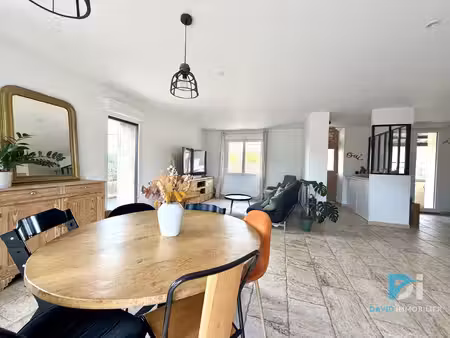 servian- maison vigneronne 930m2 de jardin