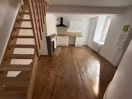 appartement type 2 rénové riom