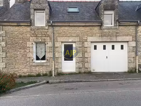 maison 3 pièce(s) avec jardin clos centre bourg de malguénac réf 6009cb