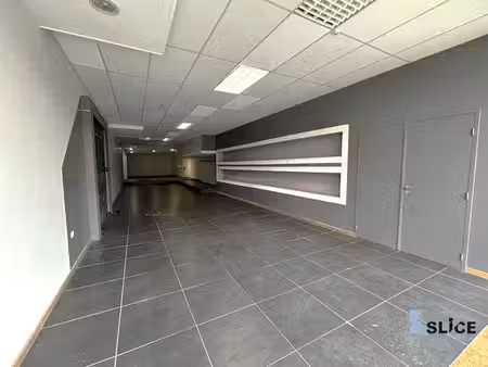 surface commecial centre commercial hyon