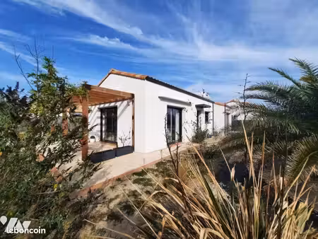 maison 4 pièces 93 m²
