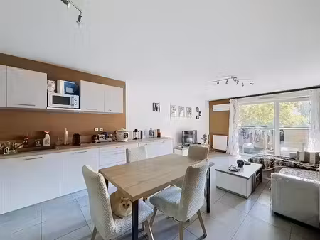 vente appartement 3 pièces 68 m² à givors (69700)  184 900 €
