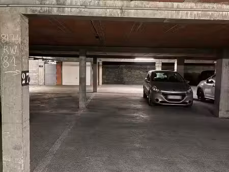 location place de parking