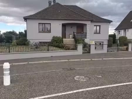 à louer – maison 5 pièces de 170 m² avec jardin