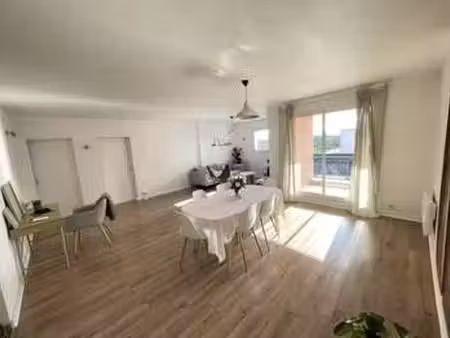 vente appartement 4 pièces à vannes gare - hôpital (56000) : à vendre 4 pièces / 88m² vann