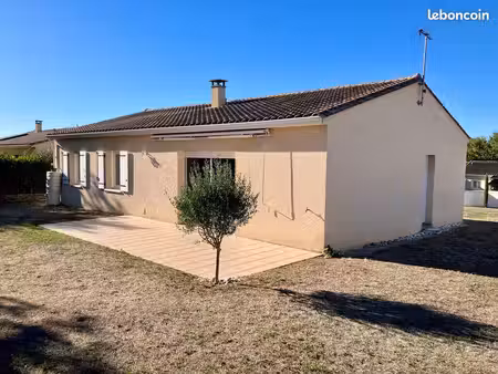 champniers – villa plain-pied f4 bis avec jardin
