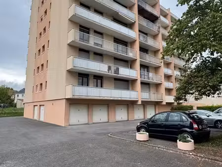 parking à louer - 15 m2 - melun - 77 - ile-de-france