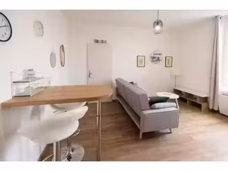 location meublée appartement 2 pièces 34.91 m² à montluçon (03100)  425 €