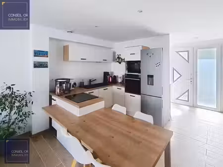 location maison 3 pièces 75 m² à saint-genis-laval (69230)  1 200 €