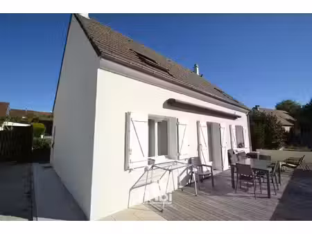 maison 110m2 - 4 chambres - 448m2 de terrain