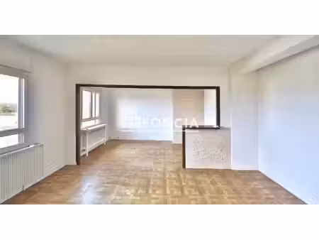 a vendre - houilles - 15 min gare - appartement 5 pièces - box - cave