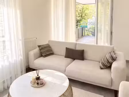 saint-fons appartement t3 avec balcon