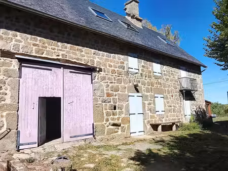 a vendre jolie propriété pleine de caractère