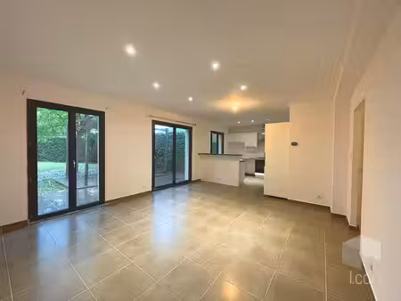 montelimar  maison de 115 m2  4 chambres