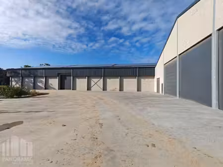 commercieel te huur in oostkamp