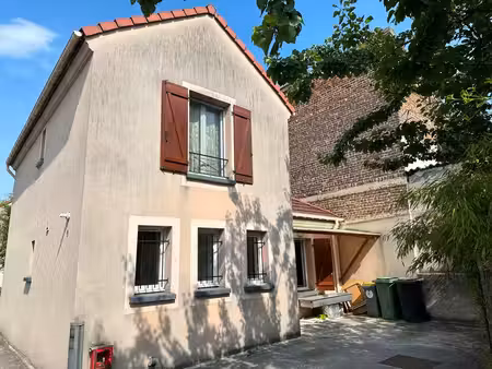 villejuif - maison récente 4 pièces 78.5 m2 avec jardin